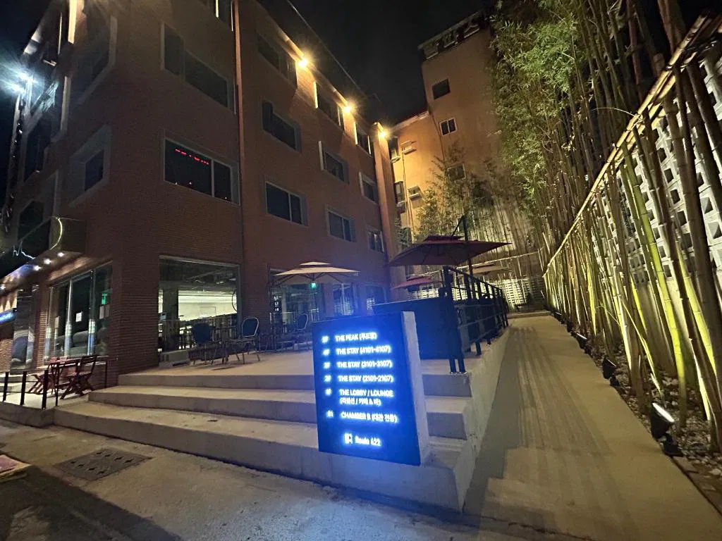 Hotel photo 1