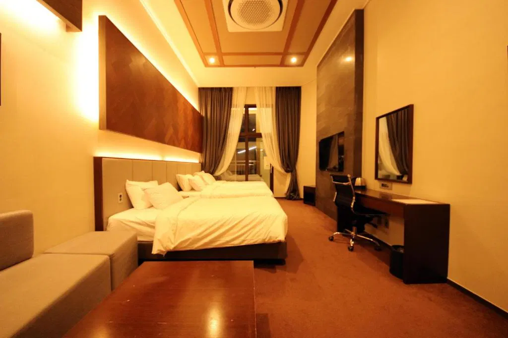 Hotel photo 2