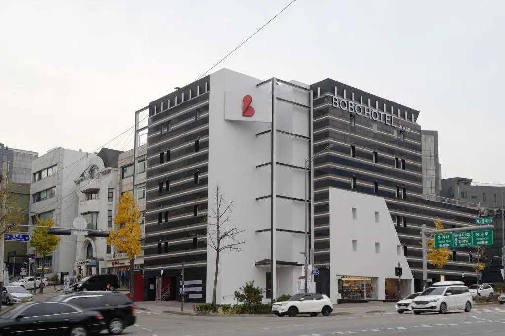 Hotel photo 1