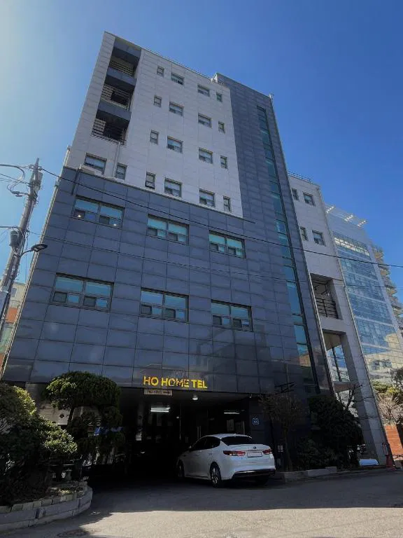 Hotel photo 1