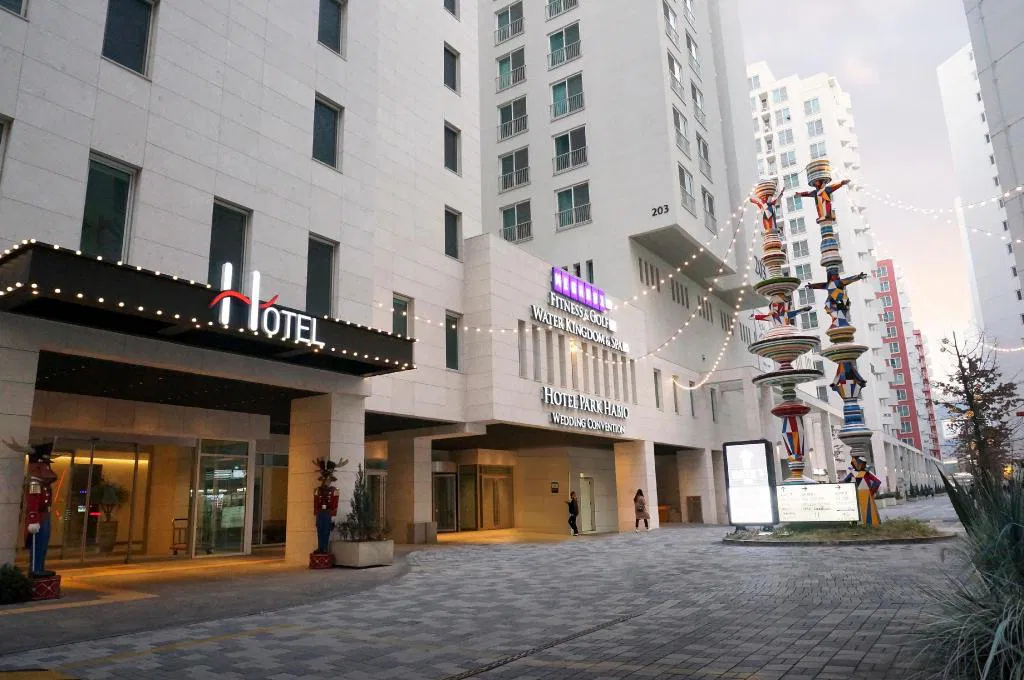 Hotel photo 1
