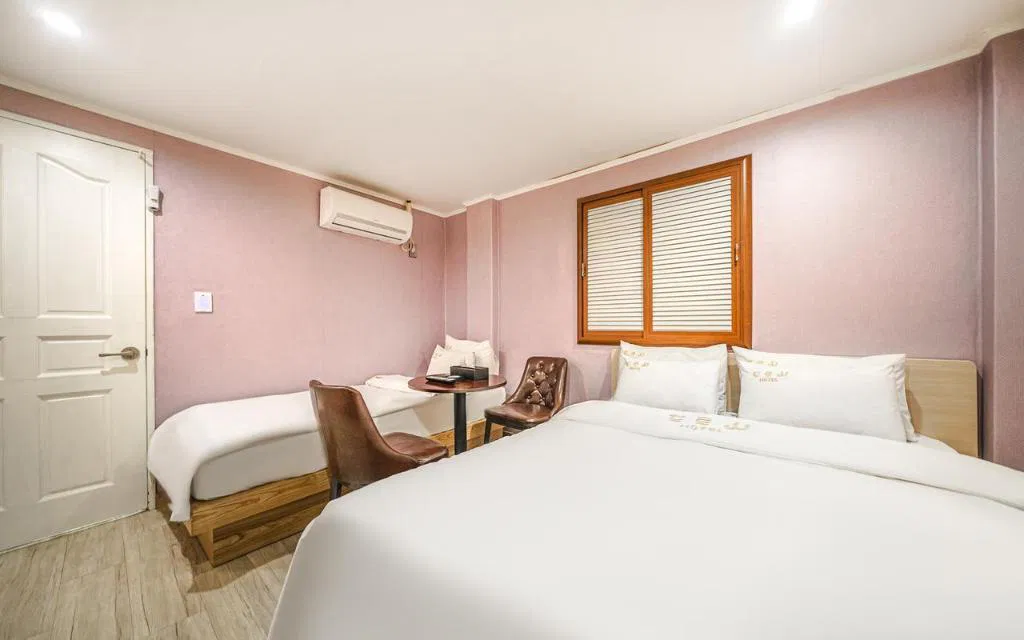 Hotel photo 2