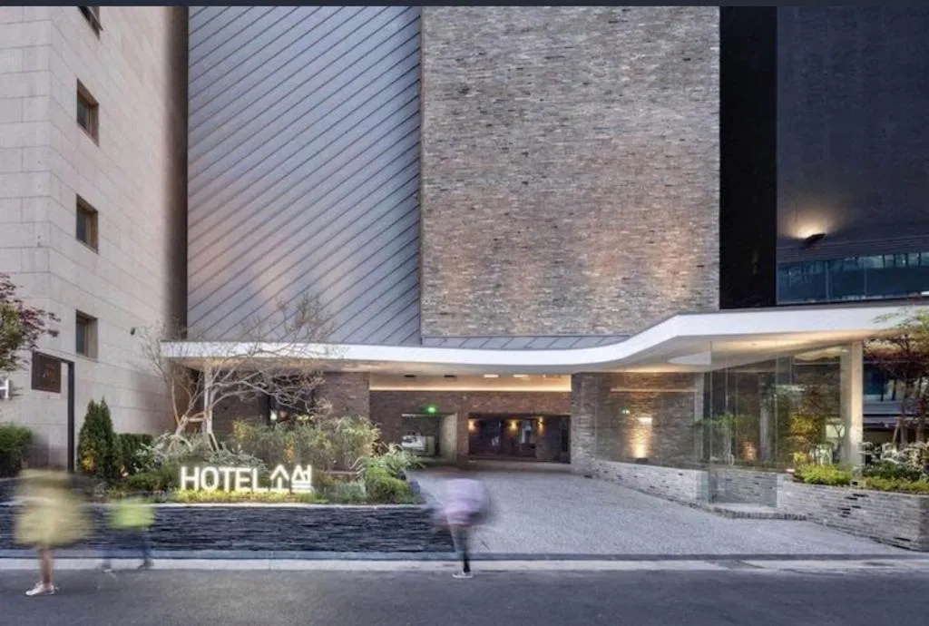 Hotel photo 1