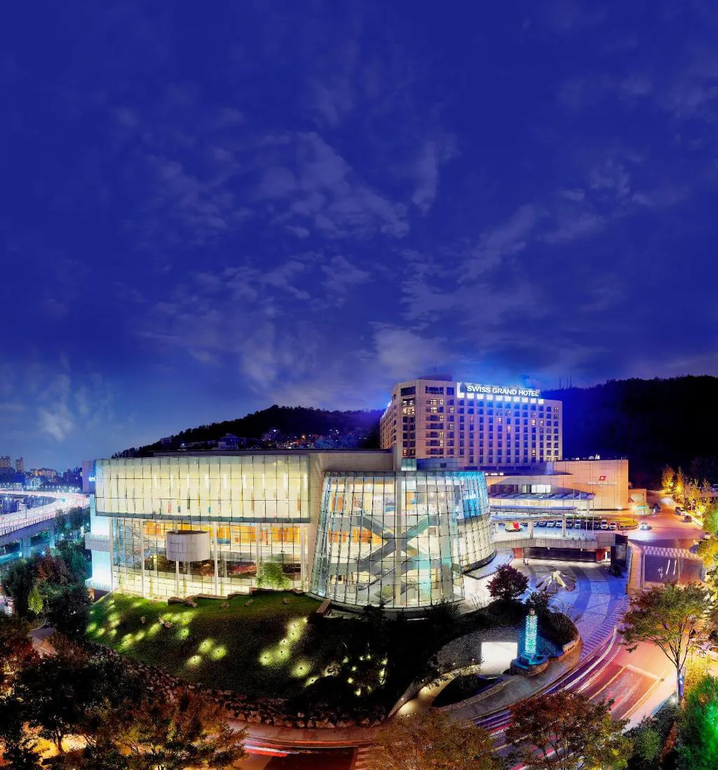 Hotel photo 1