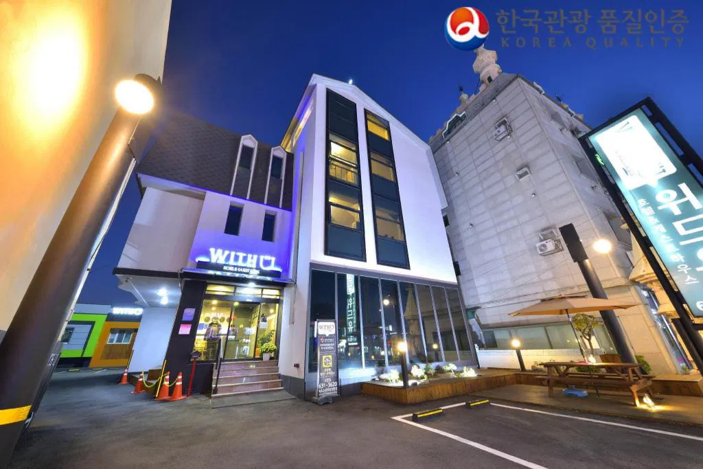 Hotel photo 1
