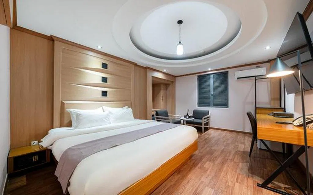 Hotel photo 2