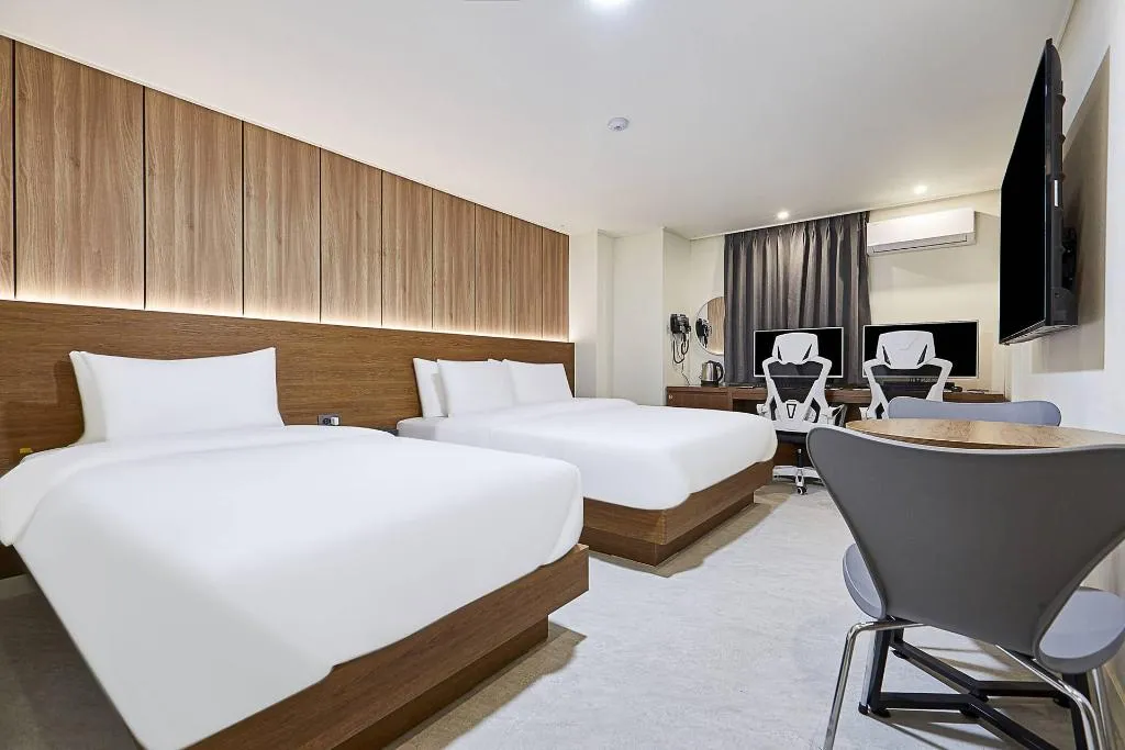 Hotel photo 2
