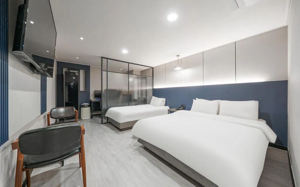 Hotel photo 2