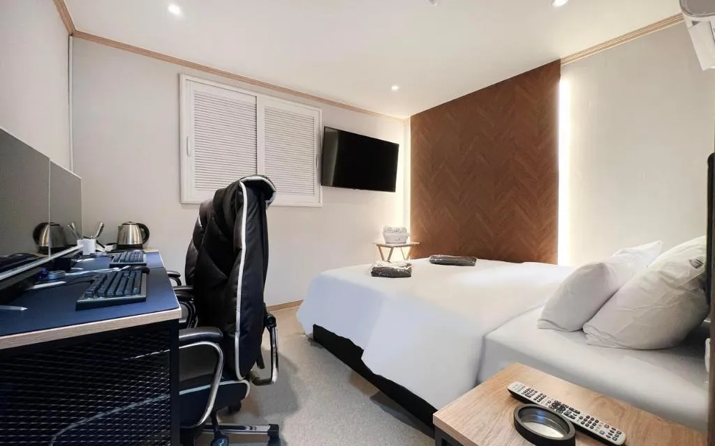 Hotel photo 1