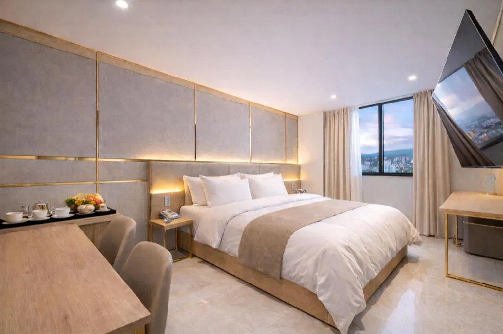 Hotel photo 1