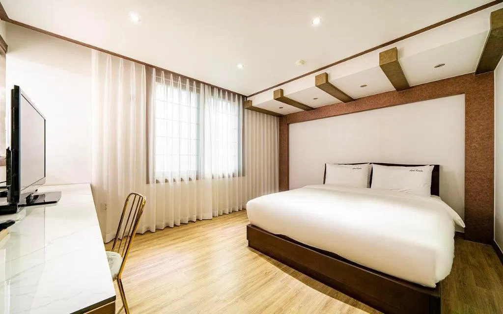 Hotel photo 1