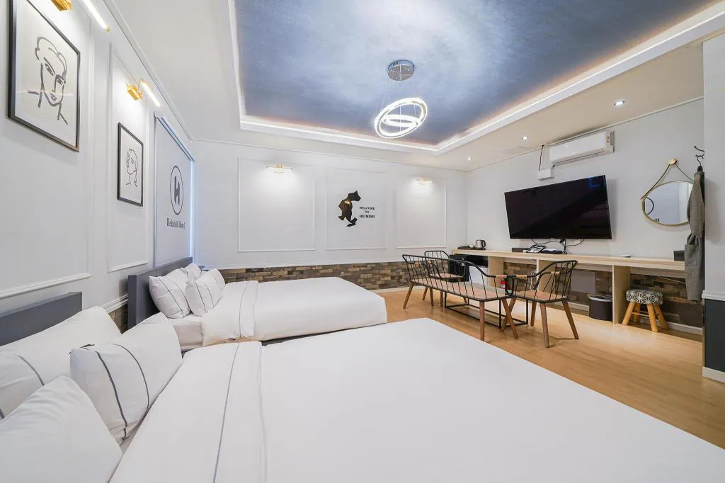 Hotel photo 2