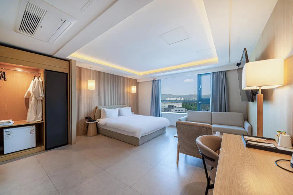 Hotel photo 2