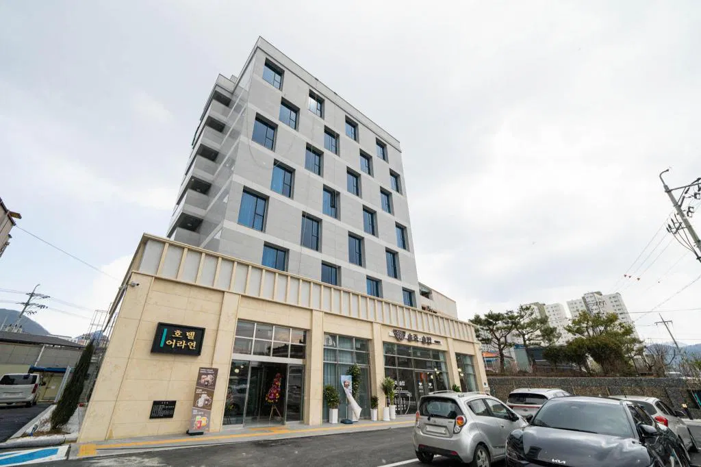 Hotel photo 1