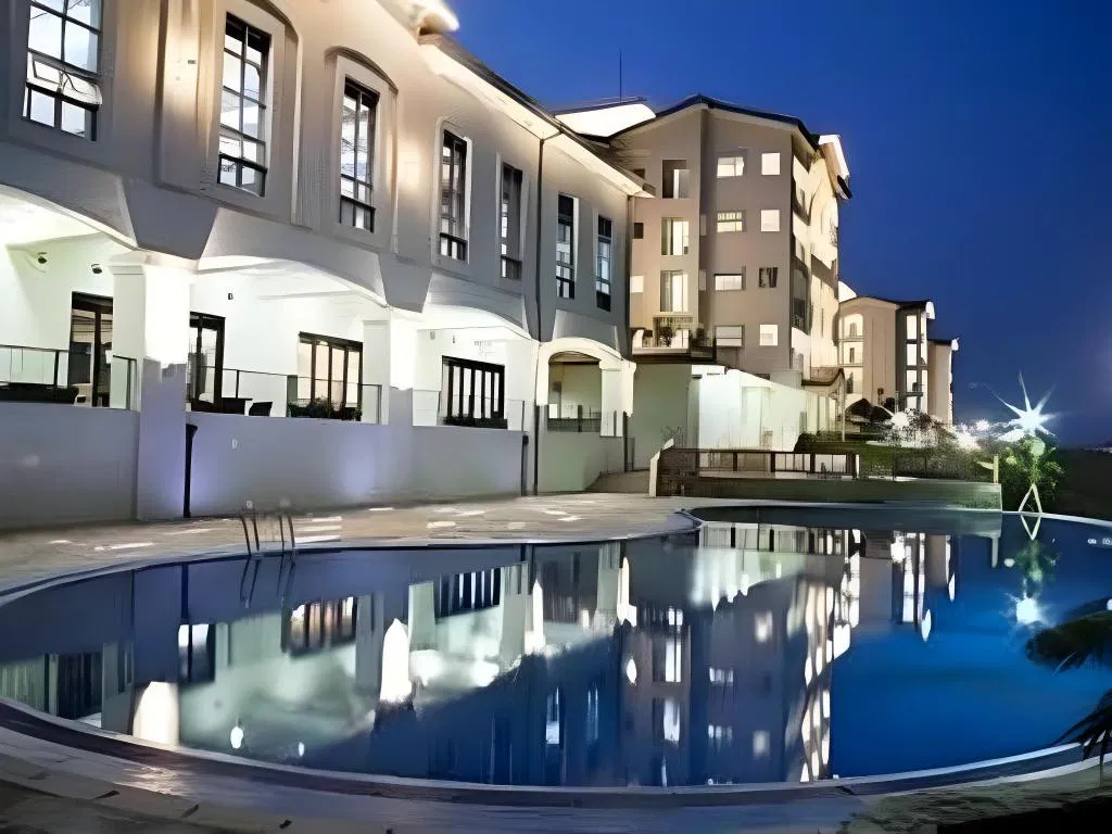 Hotel photo 1