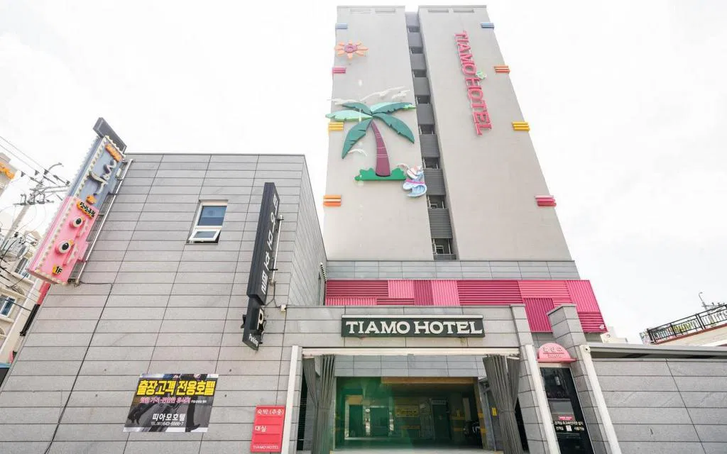Hotel photo 1